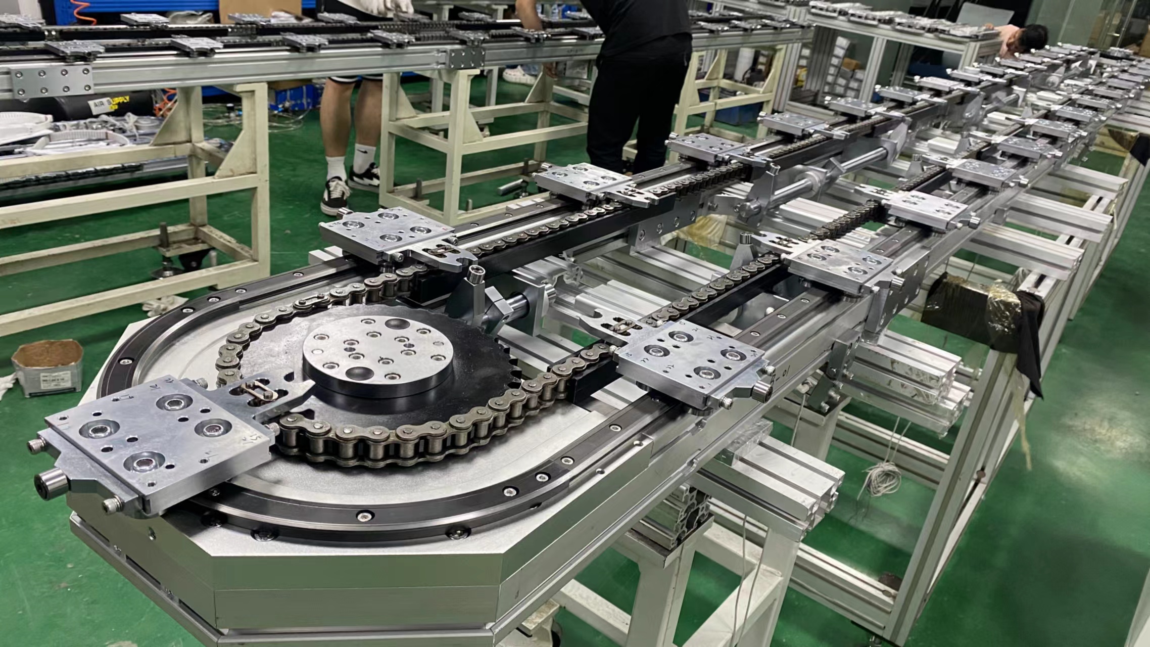 圓弧導(dǎo)軌的組成結(jié)構(gòu)應(yīng)該如何設(shè)計