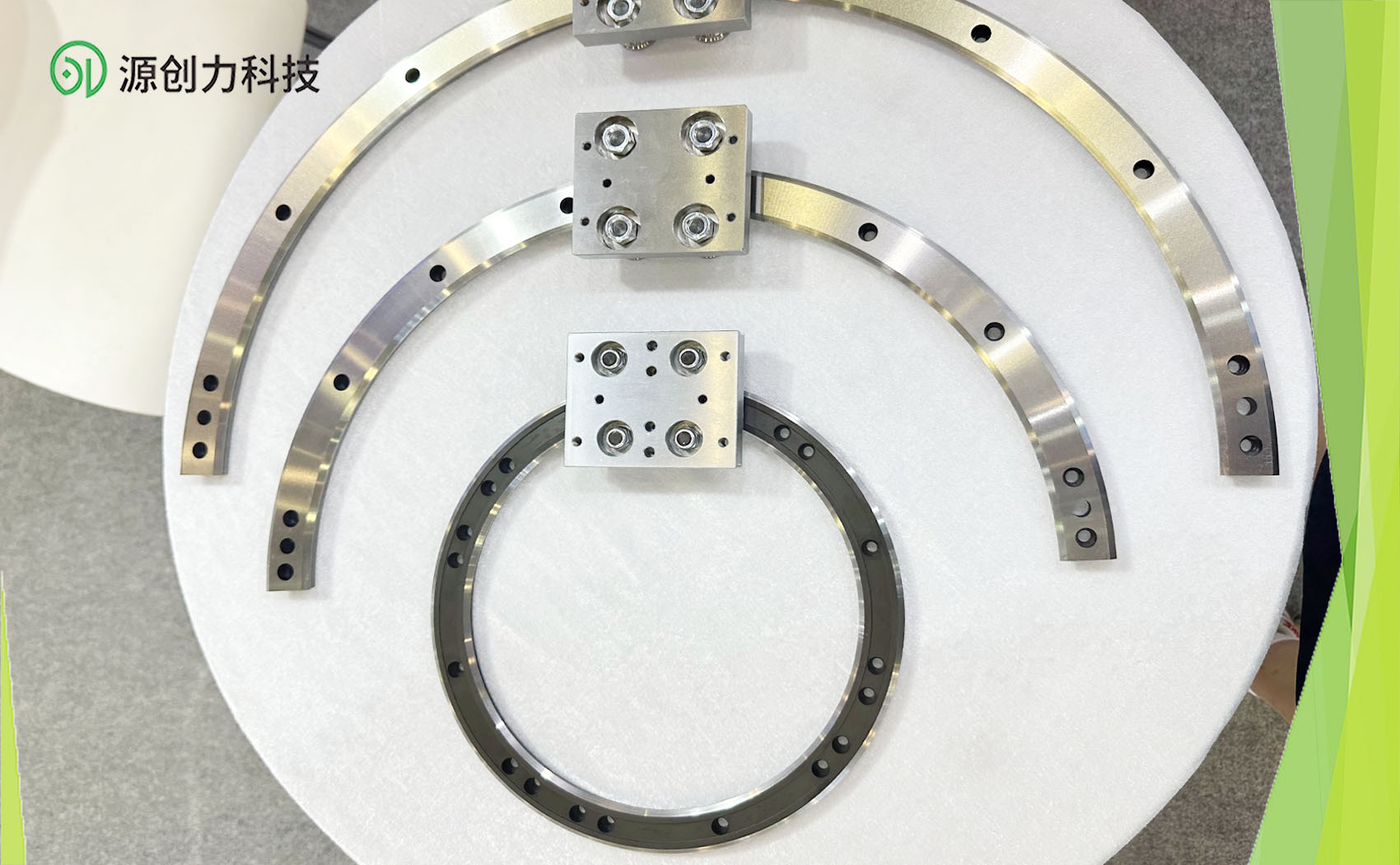 常見弧形導(dǎo)軌都有哪一些的類型呢？